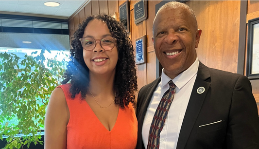 Our Hiya Intern Group with Omaha Mayor John Ewing Jr.